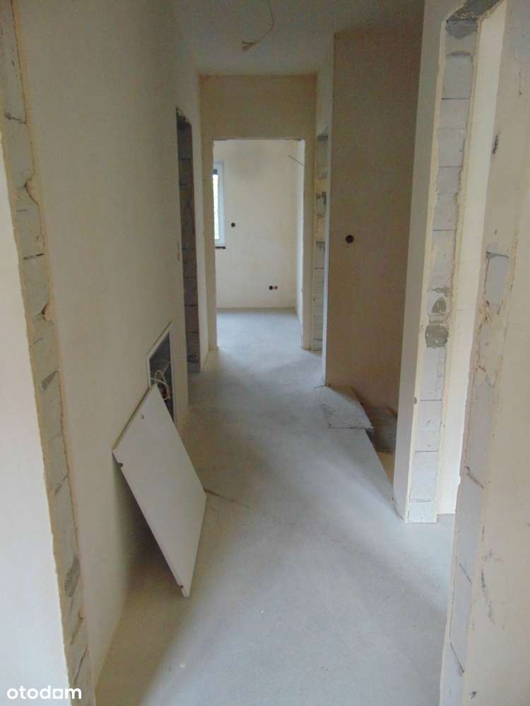 Nowo wybudowany dom w centrum Zielonej Góry.-7