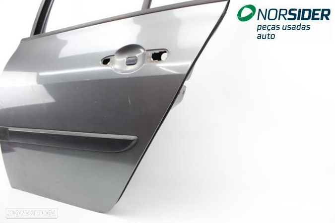 Porta tras esquerda Renault Megane II Fase I|02-06 - 2