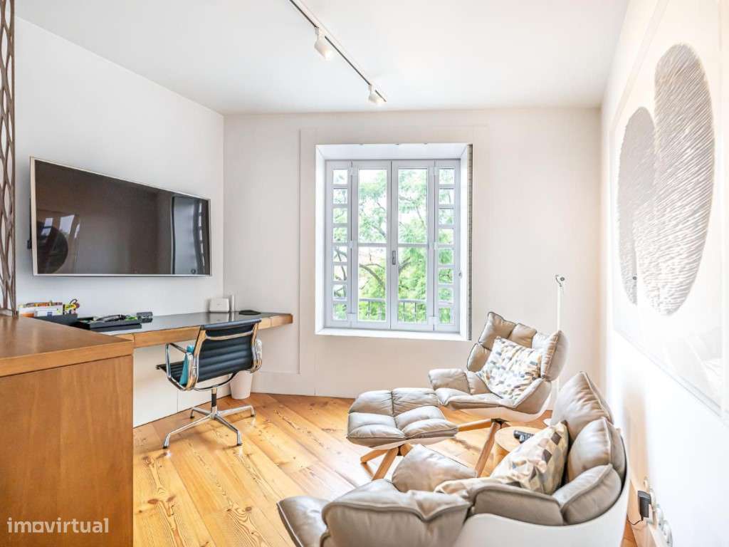 Apartamento T2 com garagem e vista sobre o Rio Tejo em Lisboa - Grande imagem: 5/26