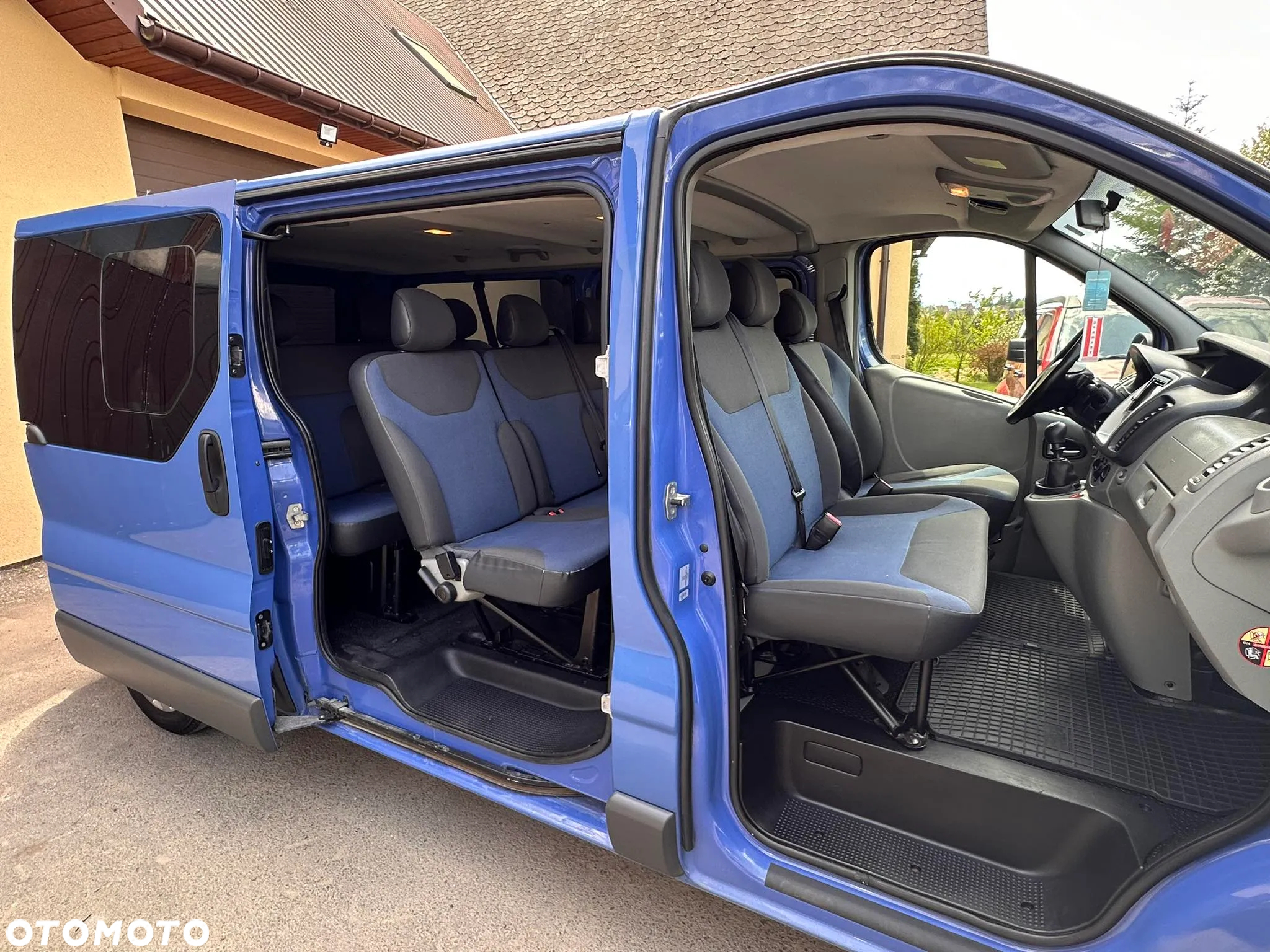 Renault Trafic - 12