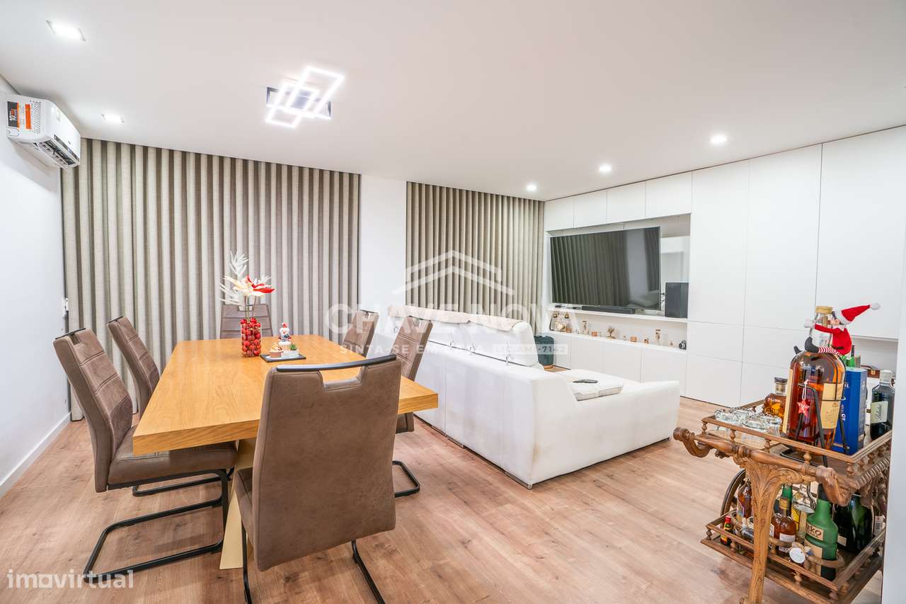 Apartamento Renovado T3 no Centro de São João da Madeira - Grande imagem: 3/30