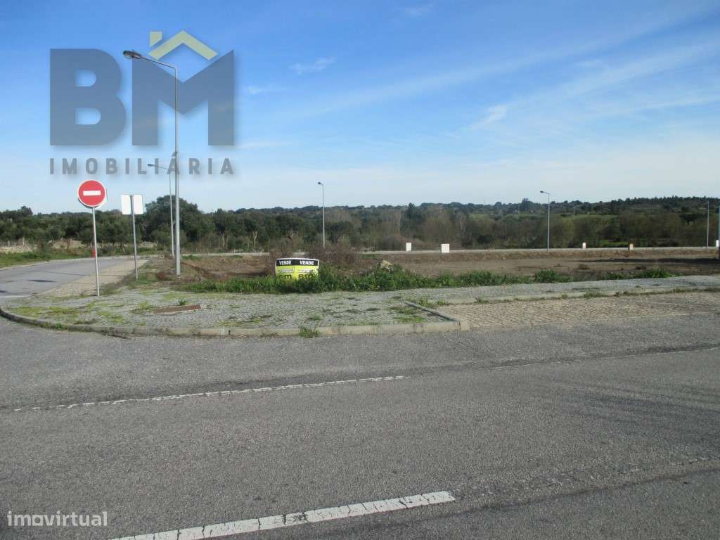 Excelente Oportunidade: Terreno de 584.50 m² em Escalos de Cima - Grande imagem: 5/6