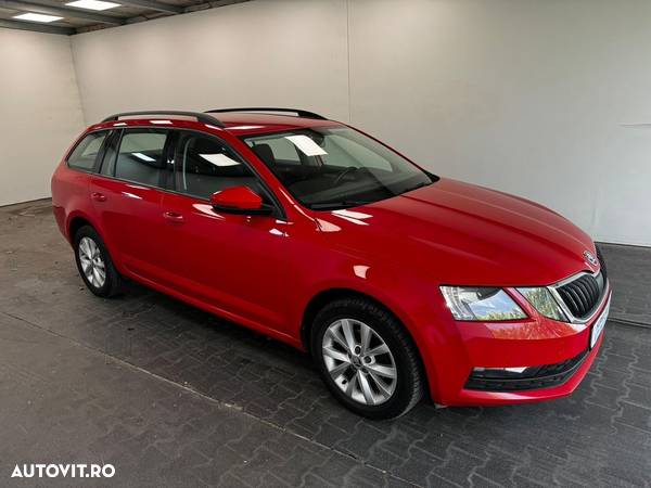 Skoda Octavia Combi Diesel 1.6 TDI DSG Ambition - 31