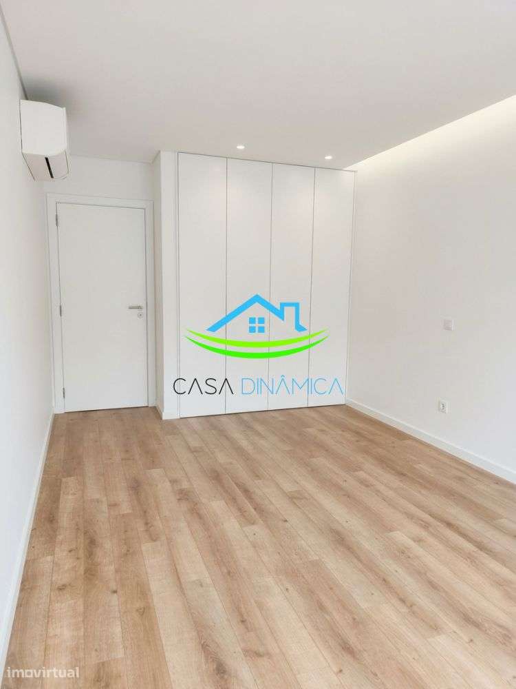 Apartamento T2 no 2º andar, Figueira da Foz-11