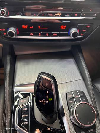 BMW 520 d Pack M Auto - 24