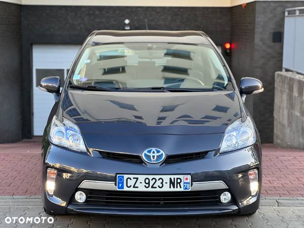 Toyota Prius 1.8 HSD Prestige - 3