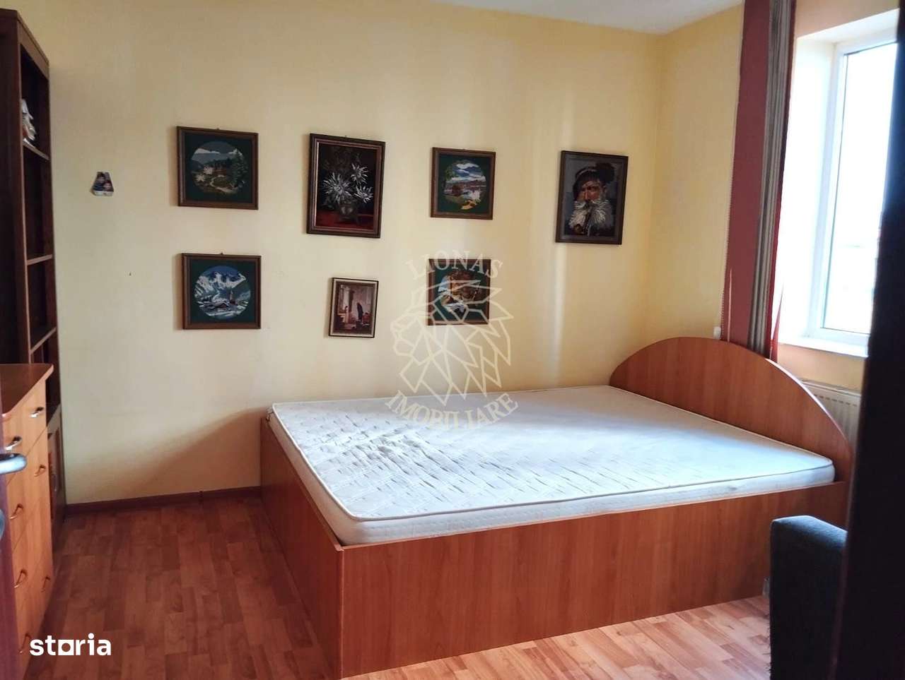 Apartament 90 mp+2 balcoane-etaj 1-curte, parcare-C. Moldovei - Imagine principală: 4/8