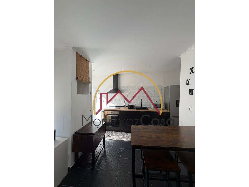 Moradia T2 em Campinho-22