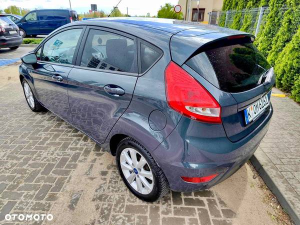 Ford Fiesta - 3