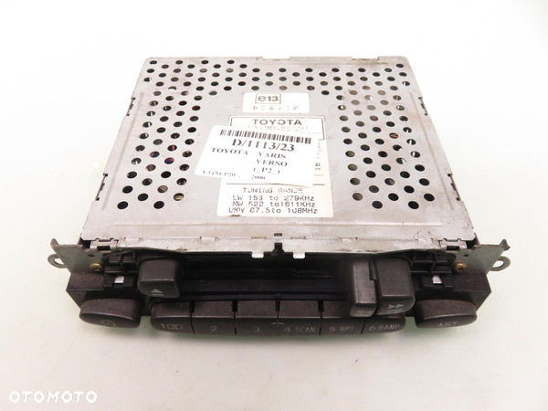 RADIO KASETA  TOYOTA YARIS VERSO 8612052021 - 2