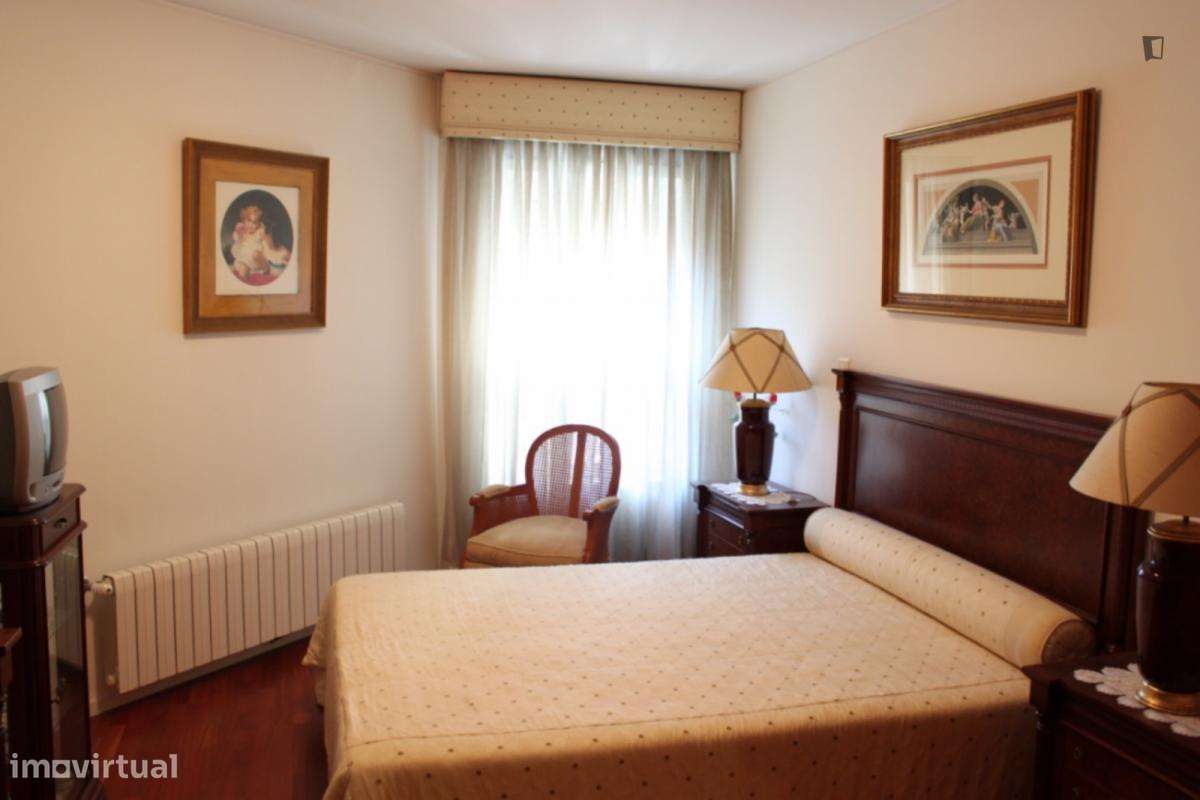 Apartamento com 2 quartos - localizado em São Sebastião Lisbon - Grande imagem: 4/9