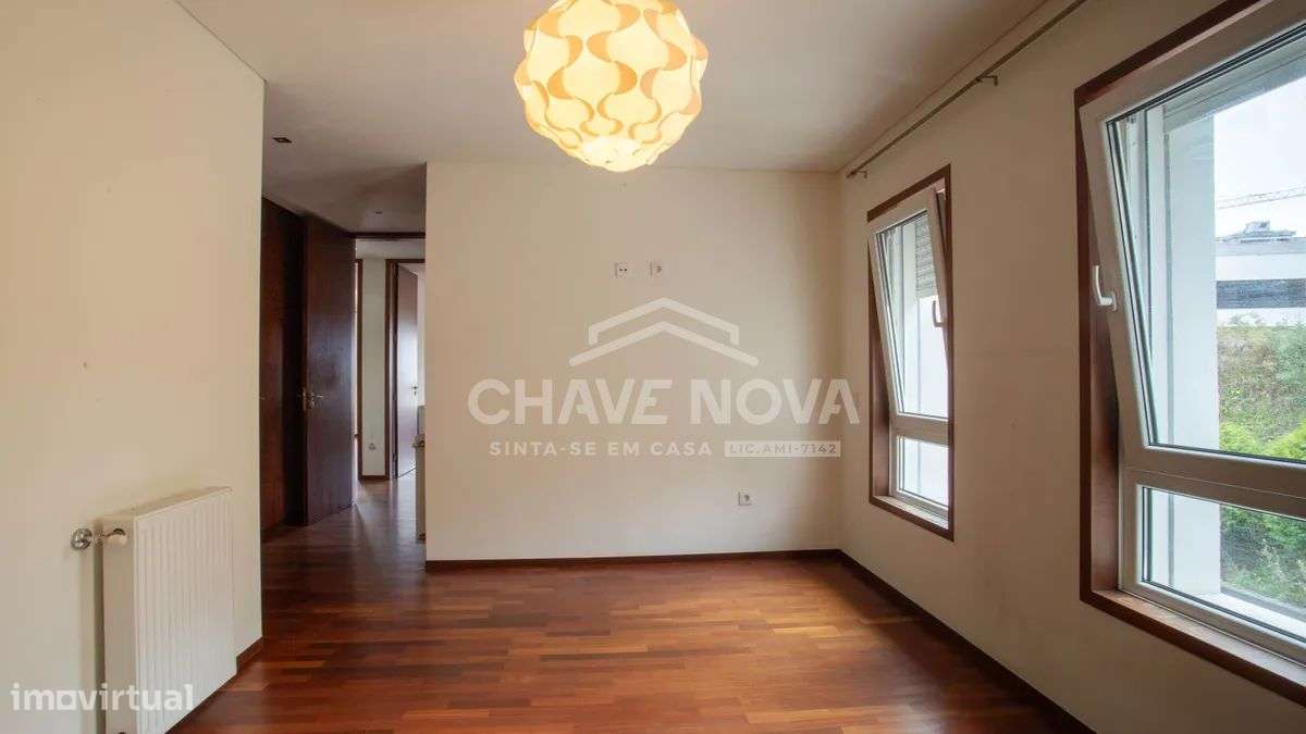 Apartamento T3 Praça das Flores - Bonfim - Porto-22