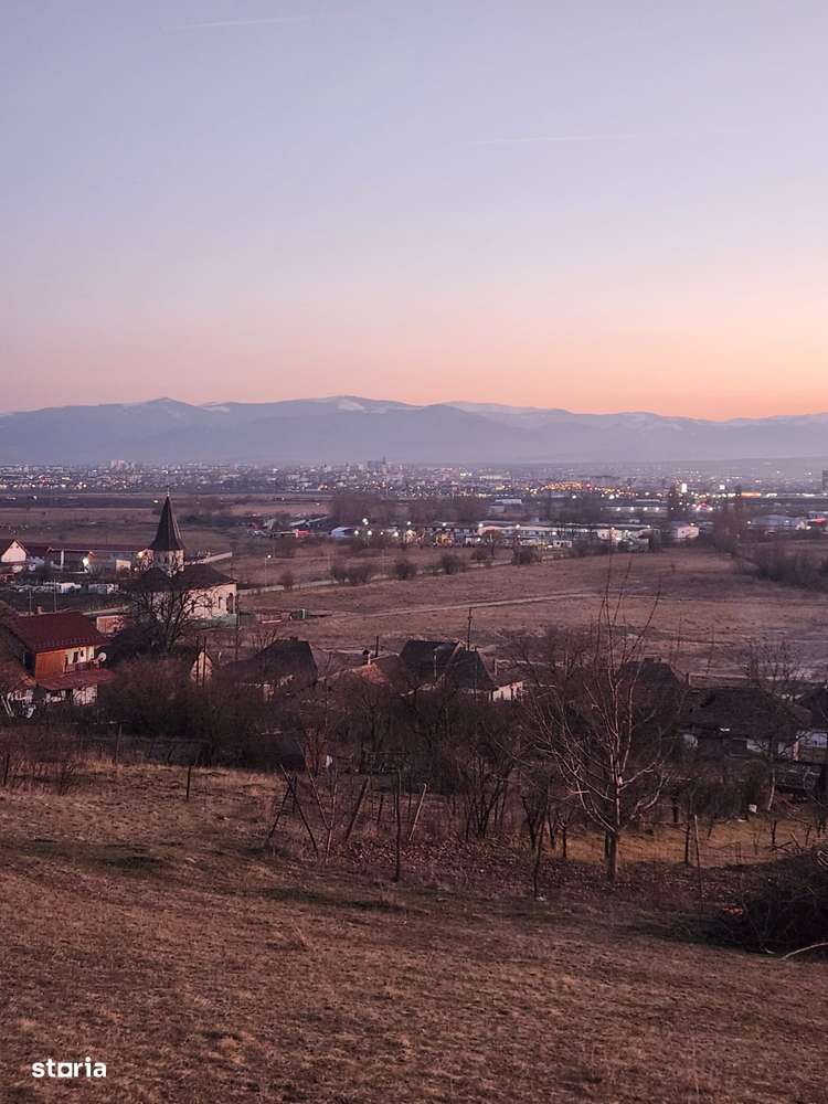 Acum vând teren intravilan construcții în Sibiu, str Viile Sibiului.-5