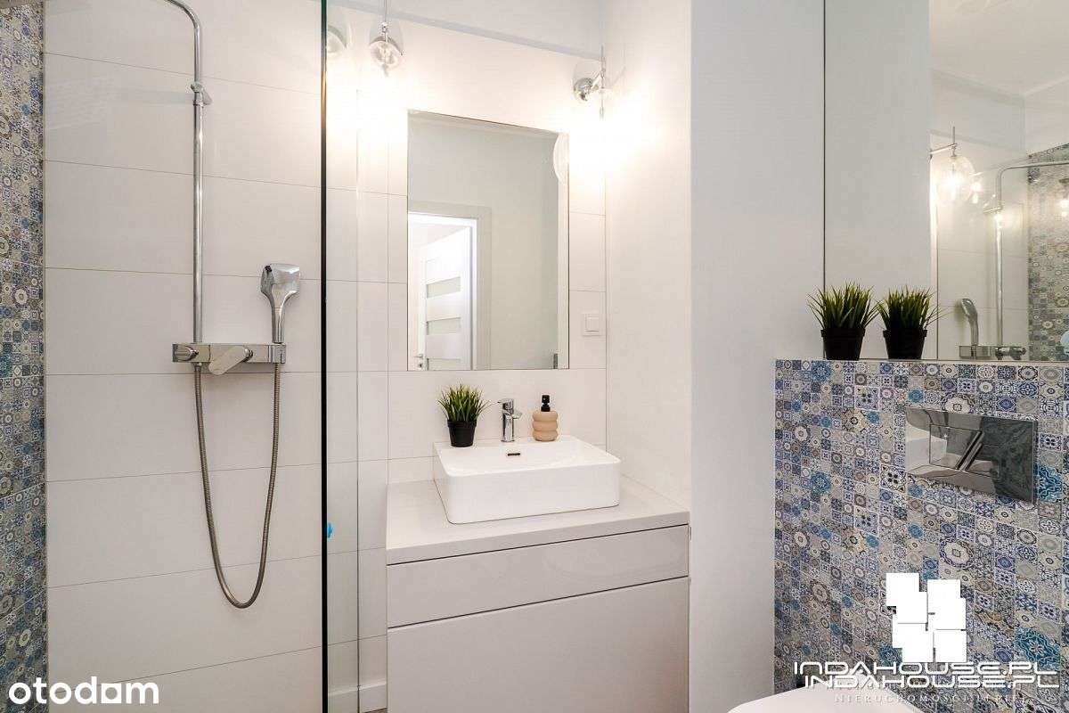 Płaski dach, 5 pokoi, ogród zimowy, fotowoltaika-17