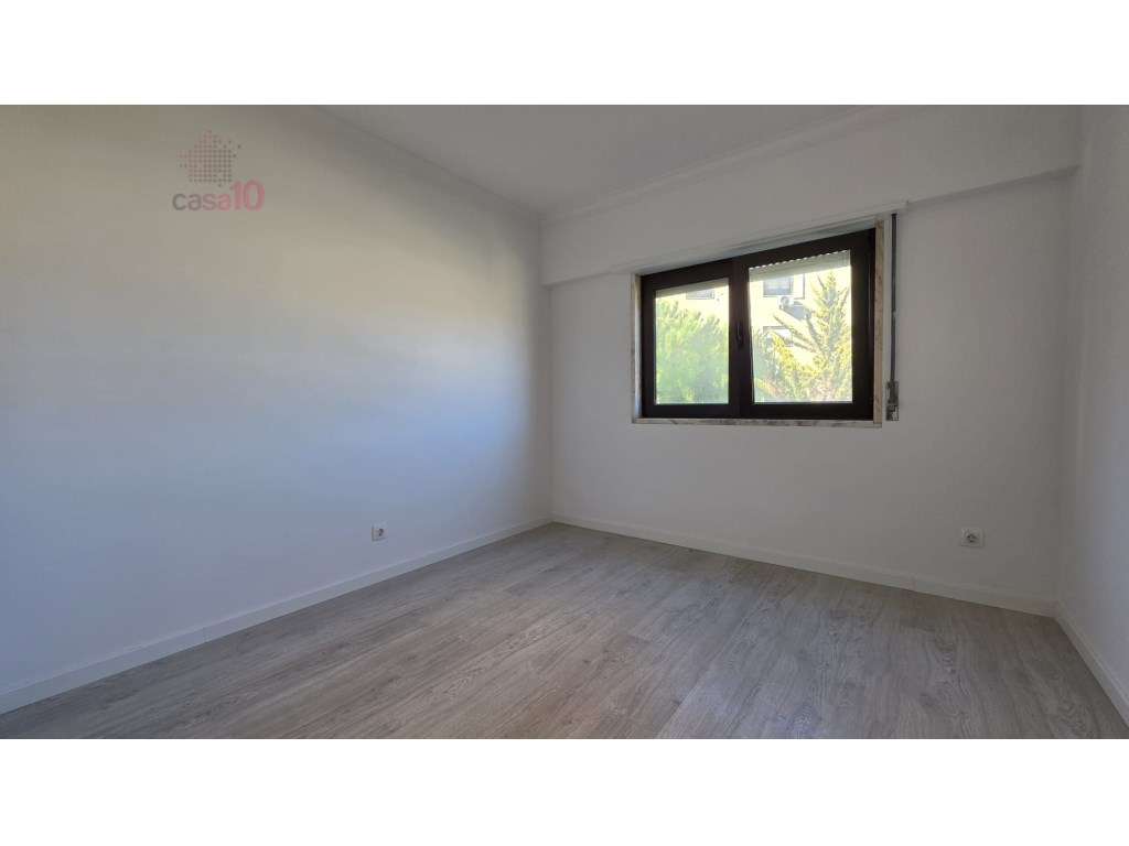 Apartamento T3 renovado para venda em São Marcos-15