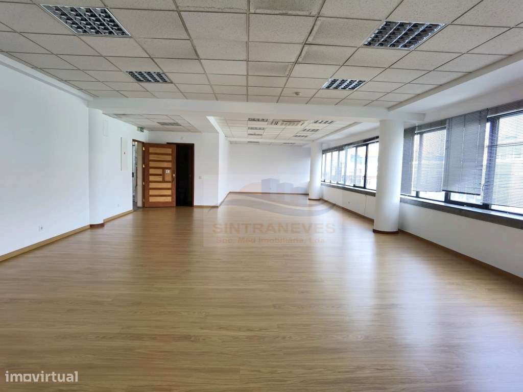 Escritório com 102,90m2 com segurança, elevador e copa junto Alegro... - Grande imagem: 4/5