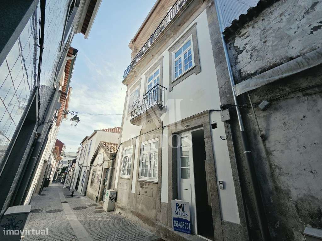 Apartamento T1+1 para venda no centro da cidade-0
