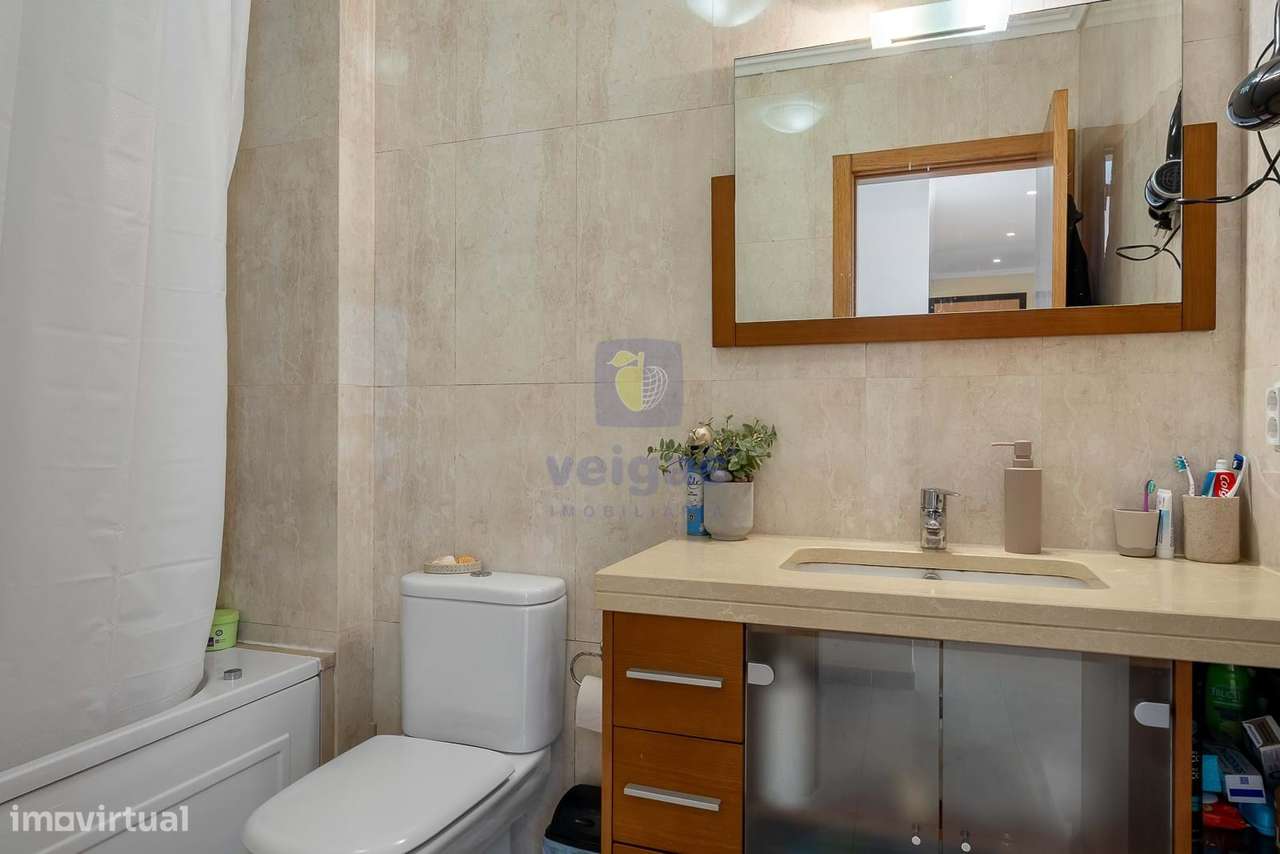 Apartamento T4 Alhos Vedros-12