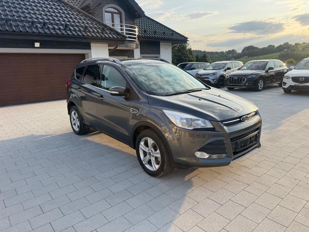 Ford Kuga II (2012-) 2.0 TDCi 2x4 SYNC 2015