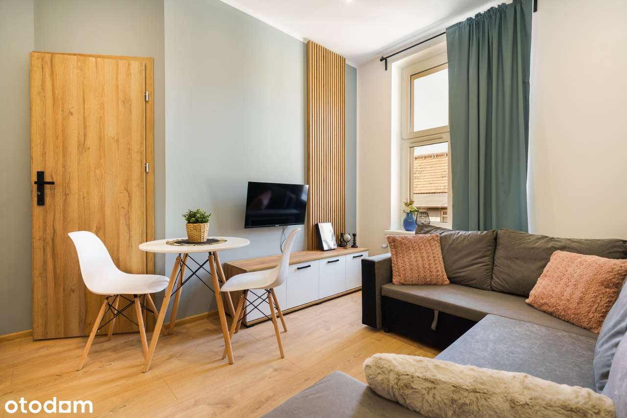 BEZ PROWIZJI! Wysoki standard - 2 pokoje w ścisłym centrum Katowic