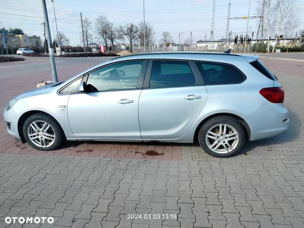 Opel Astra - 19