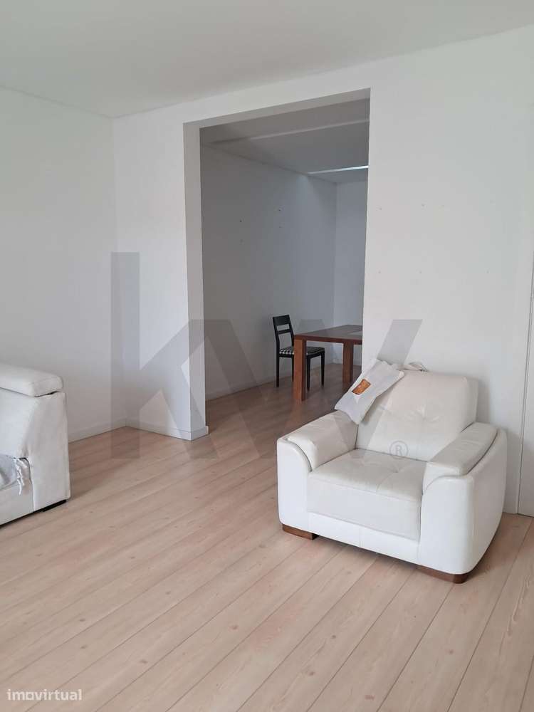 * Apartamento T3 próximo da Alameda * 171 m2 em bom estado * - Grande imagem: 3/32