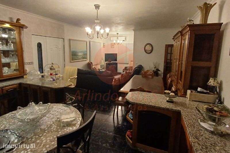 Venda Moradia - Grande imagem: 4/34