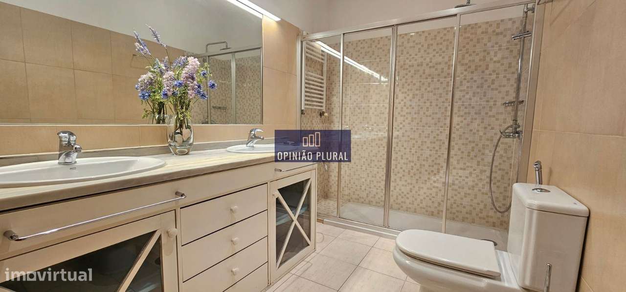 Moradia Tipologia T5 Independente com Conforto e Privacidade-21