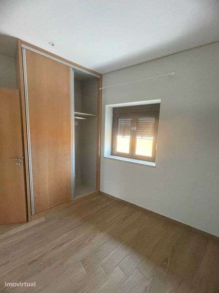 Moradia T3 térrea sem estacionamento- Largo da codiceira, Alfena - Grande imagem: 4/12