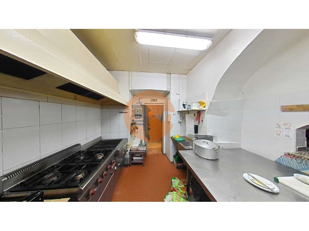 RESTAURANTE COM RENTABILIDADE IMEDIATA NO CORAÇÃO DE VILA REAL DE S... - Grande imagem: 5/42