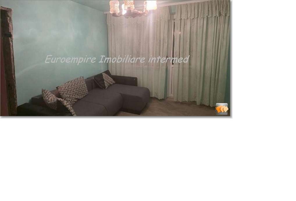 Apartament 2 camere de vanzare zona Abator-2