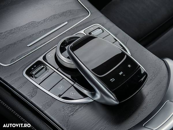 Mercedes-Benz GLC 250 d 4Matic 9G-TRONIC AMG Line - 19