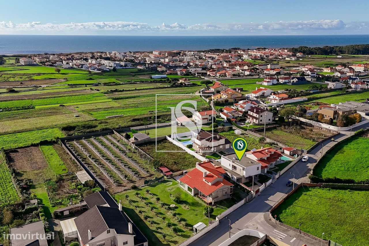 Moradia T4 c/ Piscina, com Vista Mar –  Esposende-44