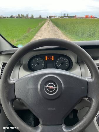 Opel Vivaro - 20