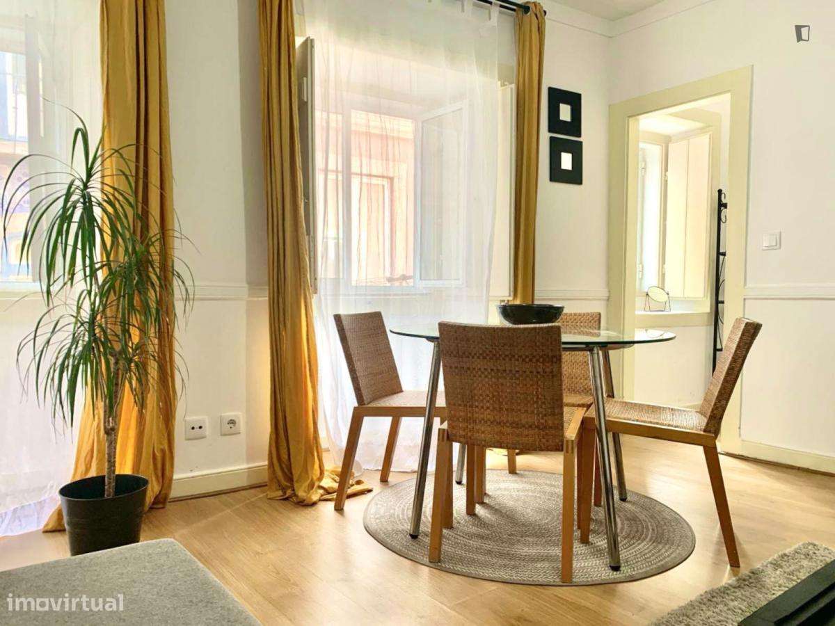 Apartamento com 2 quartos - localizado em Avenida da Liberdade Lisbon - Grande imagem: 2/10