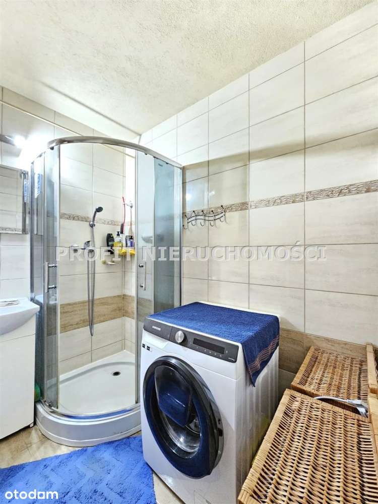 Ładne mieszkanie z dużym balkonem-9