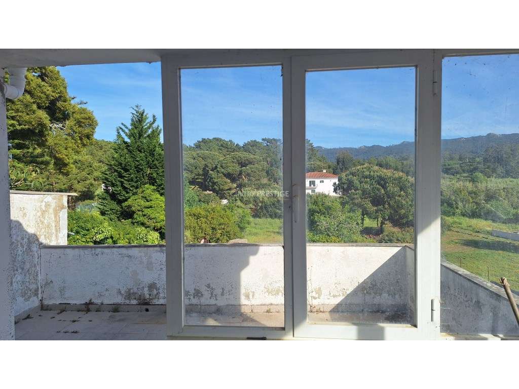 Moradia T3 no Mucifal, Colares, com terreno de 1165 m-16