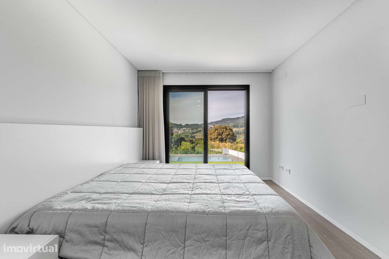 Moradia T3 seminova Briteiros  - Guimarães-12