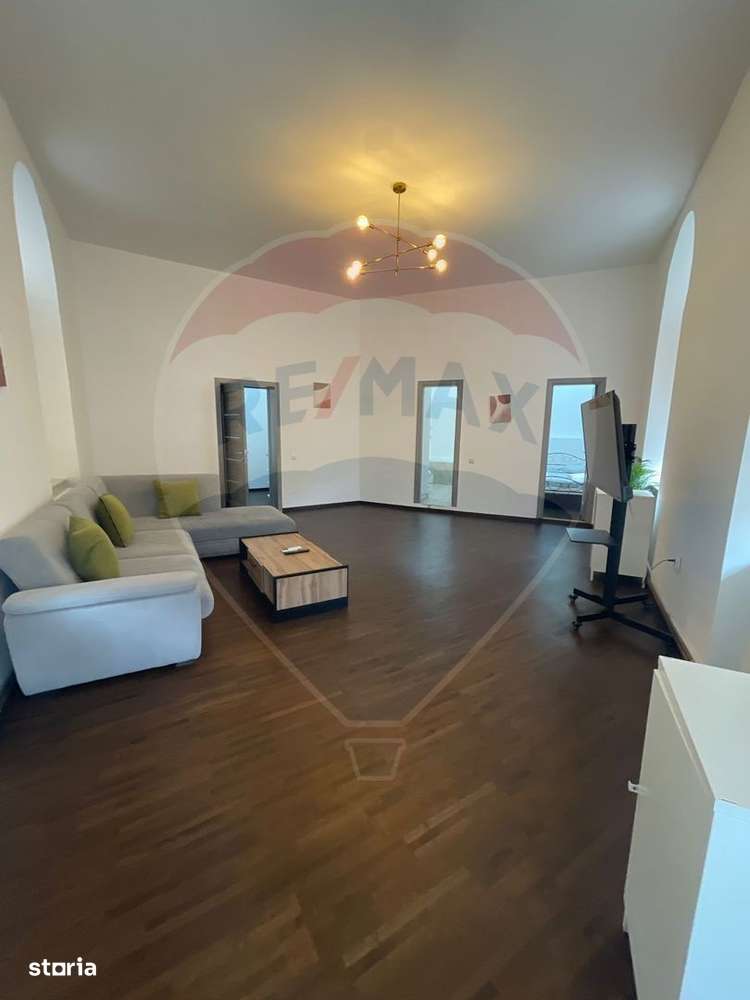 Oportunitate investitie - apartamente intr-un imobil istoric