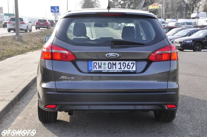 Ford Focus 1.5 EcoBlue Active Business - 4