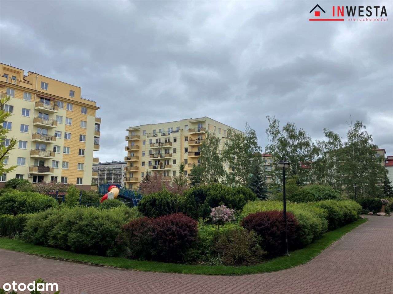 3 Ciche Pokoje Z Balkonem + Kuchnia+ Garaż-9