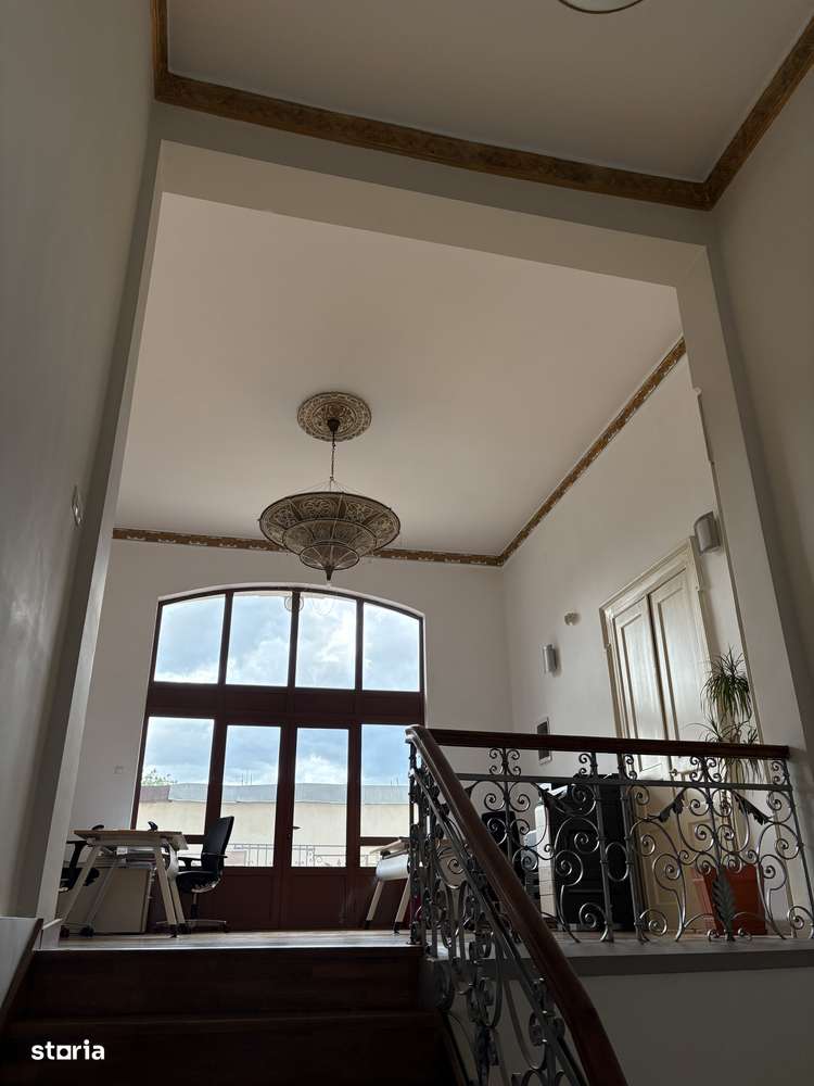 Romana, vila S+P+1+M, 732mp, 14 camere, 1.600.000Euro-7