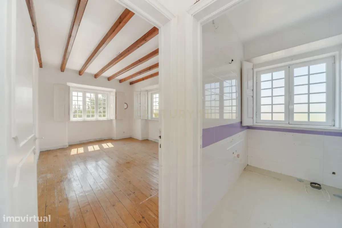 Quinta/Moradia na Póvoa de Santa Iria em Lote 2300m2-39