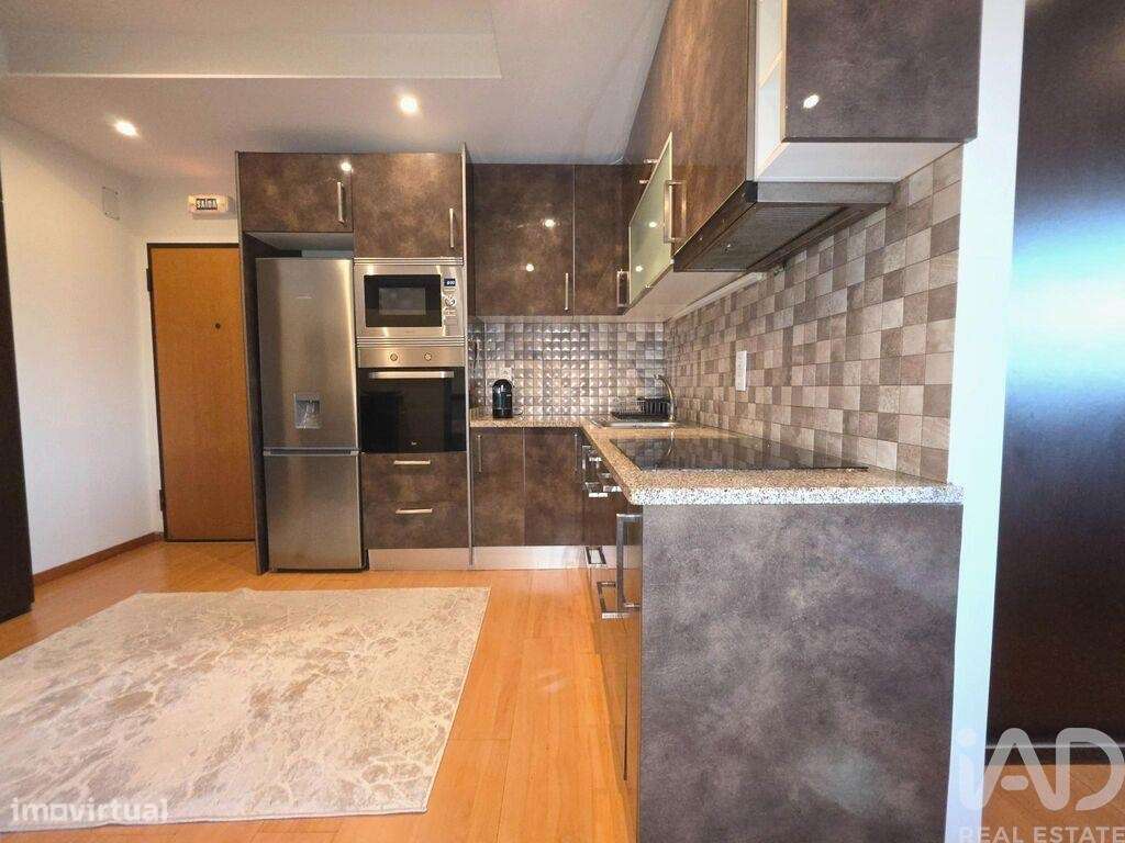 Apartamento em Vilar de Andorinho de 45 m2 - Grande imagem: 3/11