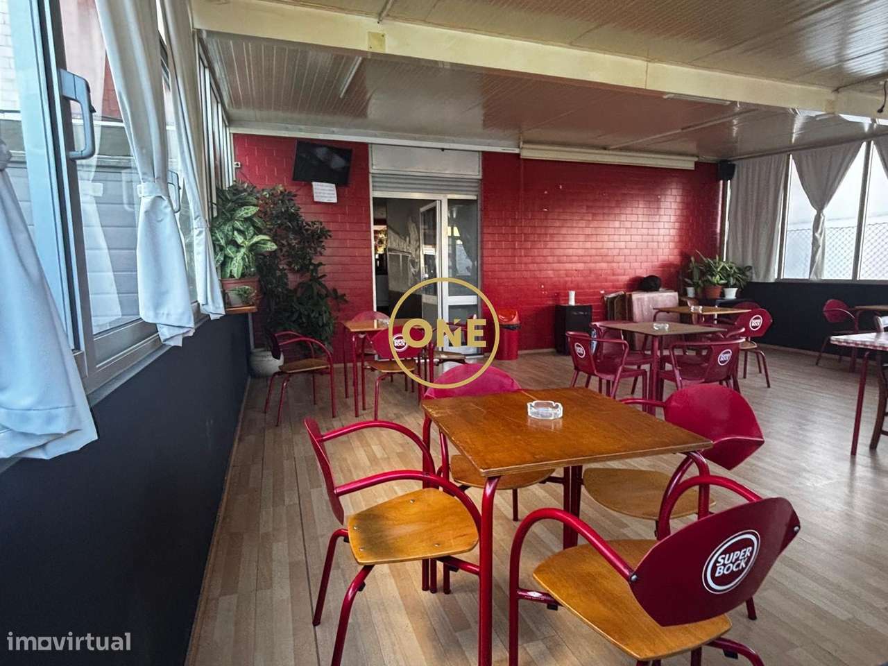 Trespasse de Café-Bar Restaurante-10