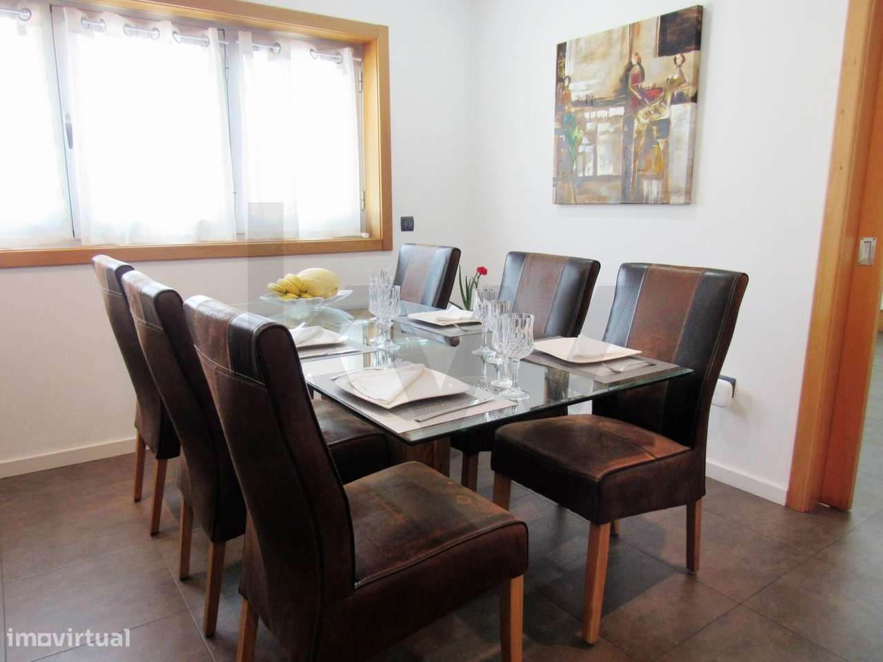 Moradia Térrea com Salão Superior | A 7 Minutos do Centro de Oliveira-5