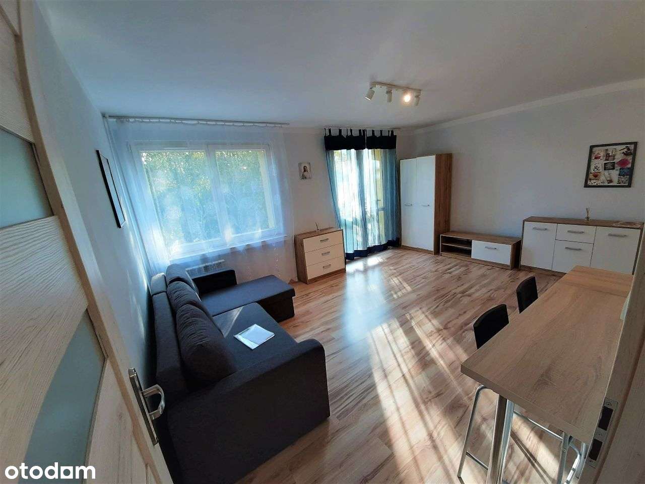 Kawalerka, centrum, umeblowana, po remoncie !!! - Pełny obrazek: 5/8