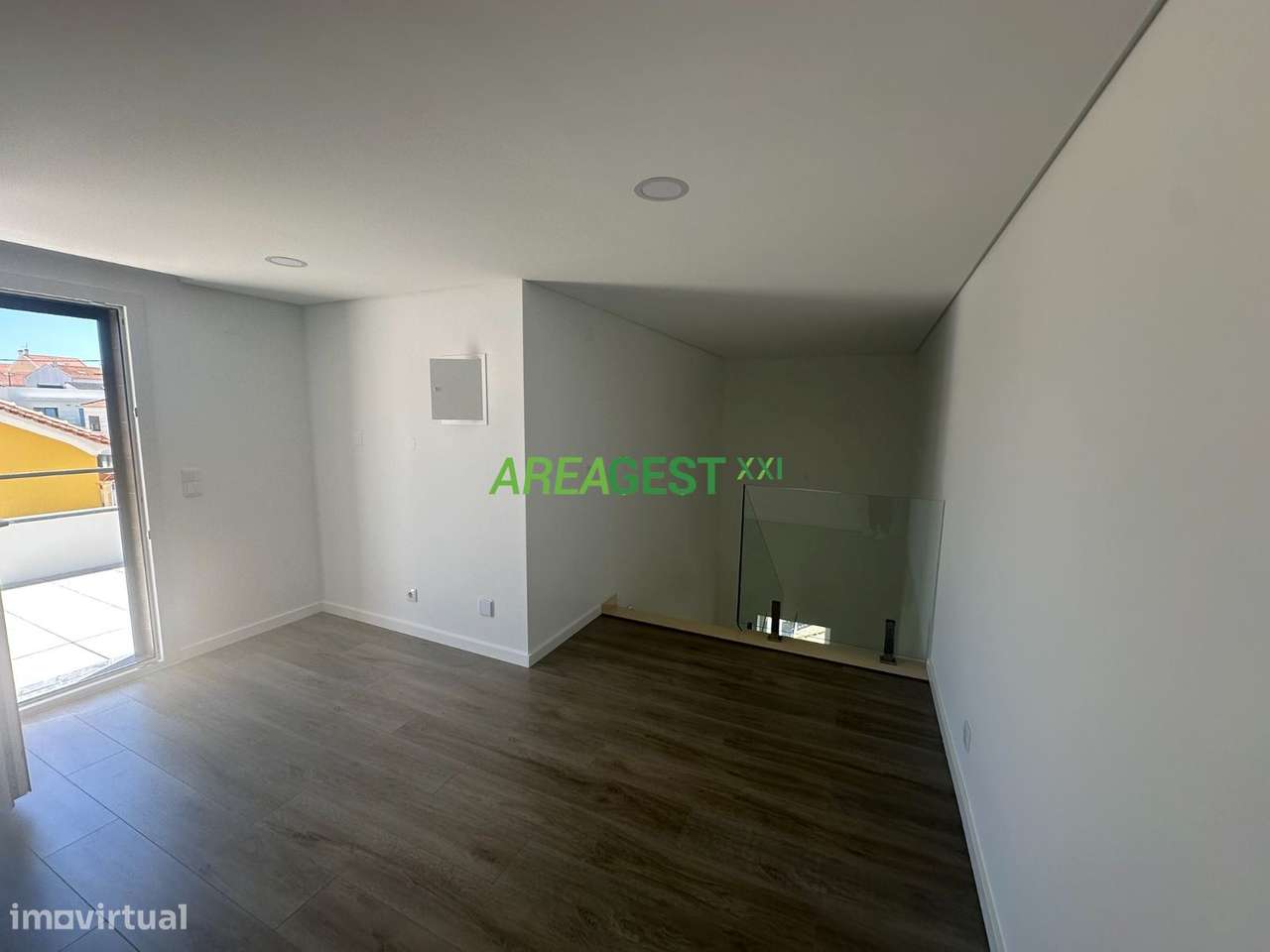 Moradia V4+1 no Casal Novo, Caneças-21