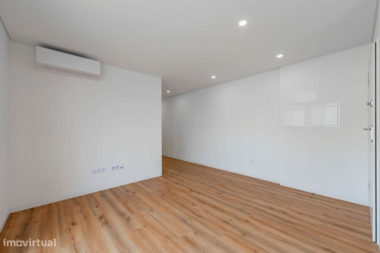 Apartamento T3 Novo com Terraço e Vista Senhora da Paz – Amares-8