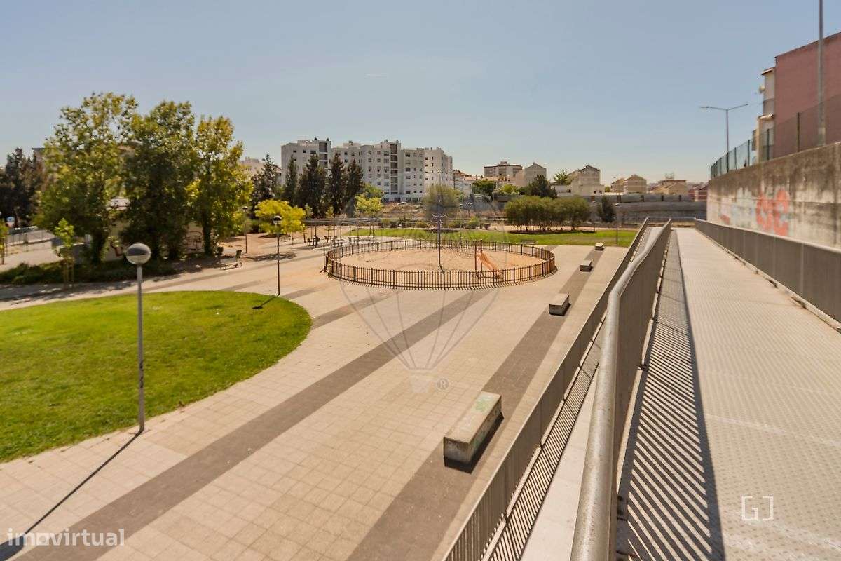 Moradia T1 para venda-23